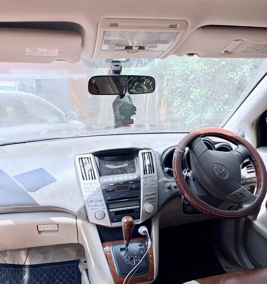 Lexus RX dashboard